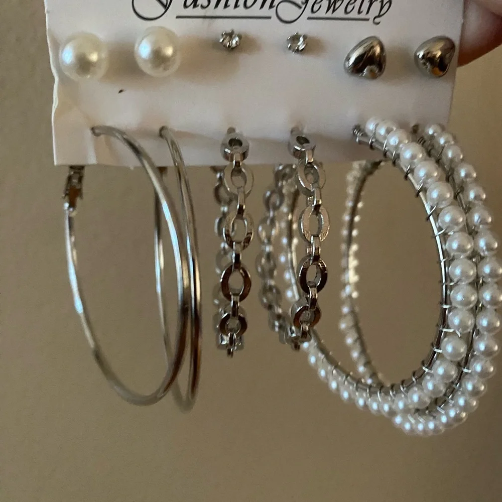 NEW silver fashion jewelry set